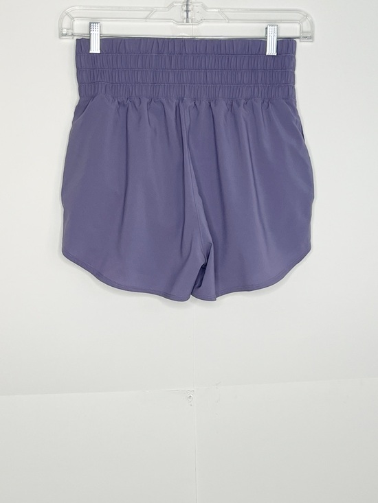 Nike Womens Dri-Fit Shorts Size Medium - Picture 3 of 5